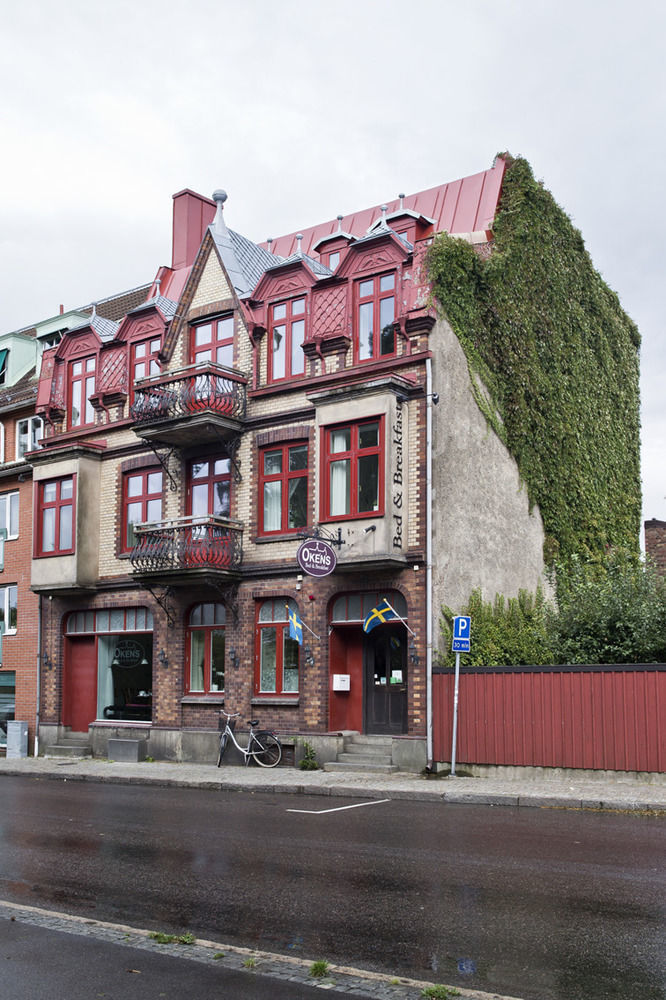 Okens Acomodação com café da manhã Varberg Exterior foto